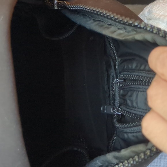 Like new Danger Dover Small Dakota backpack in black neoprene - Picture 10 of 12